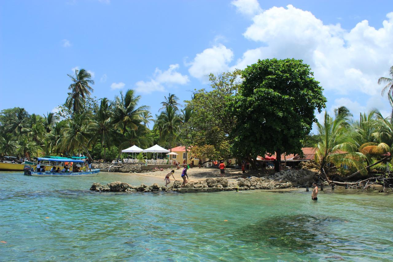 Hospedaje Yarisnori Boca del Drago Bagian luar foto